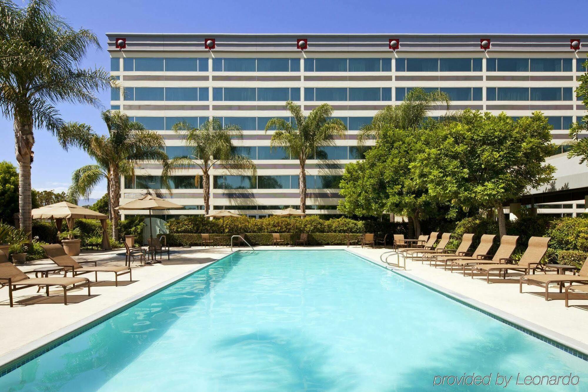 Sheraton Ontario Airport Hotel Экстерьер фото